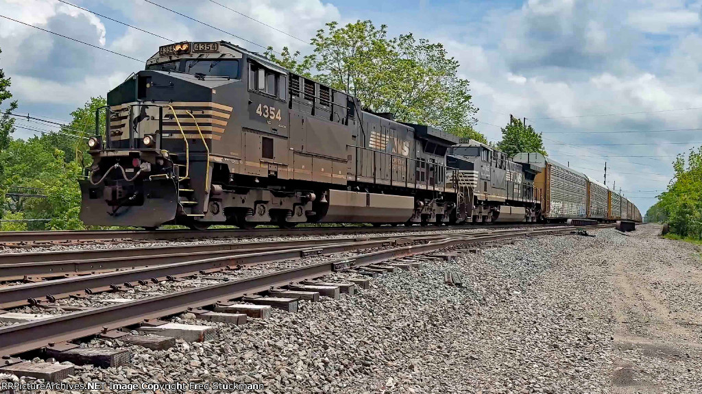 NS 4354 leads 11N.